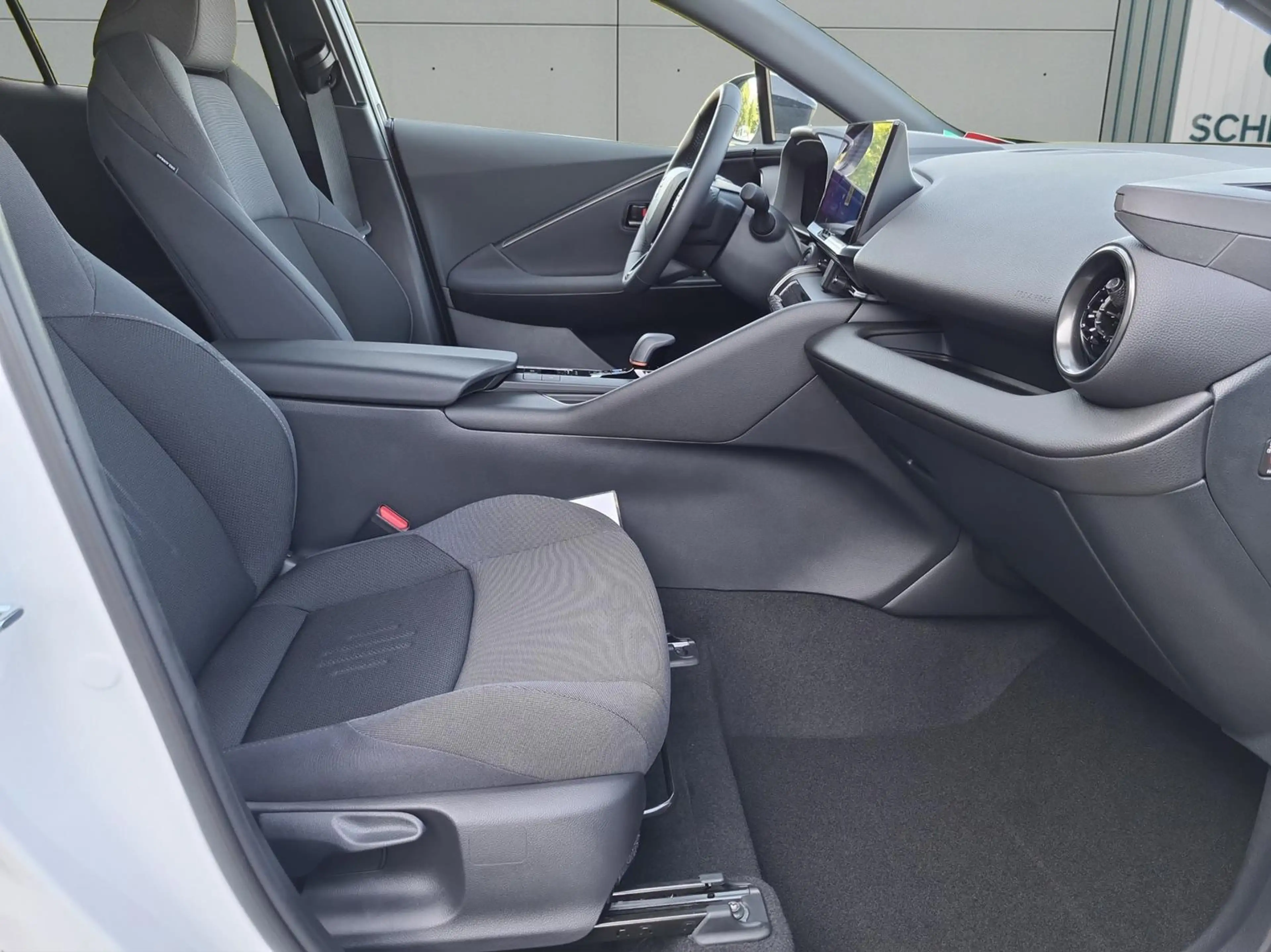 Toyota C-HR 1,8 Hybrid Teamplayer LED+SHZ+ACC+eHk — photo 11