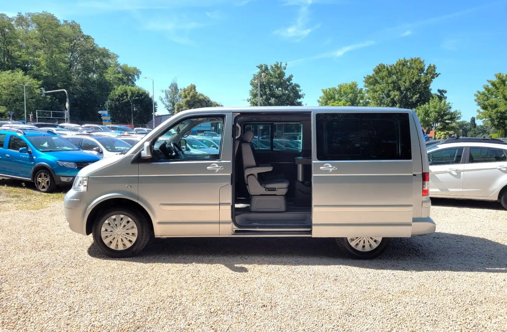 Volkswagen T5 Multivan Highline Aut*Navi*M+S*Klimaaut*Temp* Argent - 2