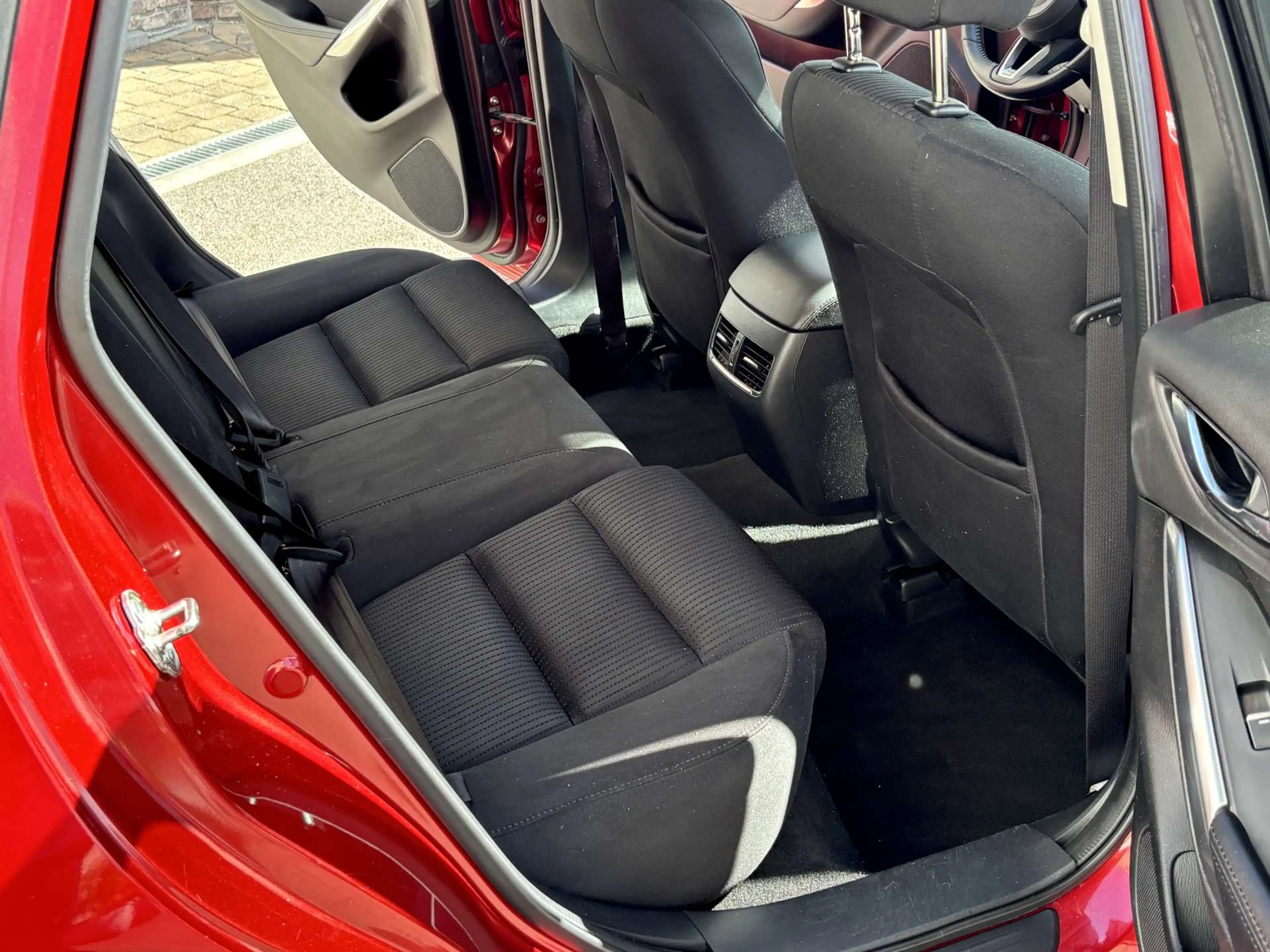 Mazda 6 6 2.0 SKY-G Premium Edition / 43000km / 12m waarborg — photo 8