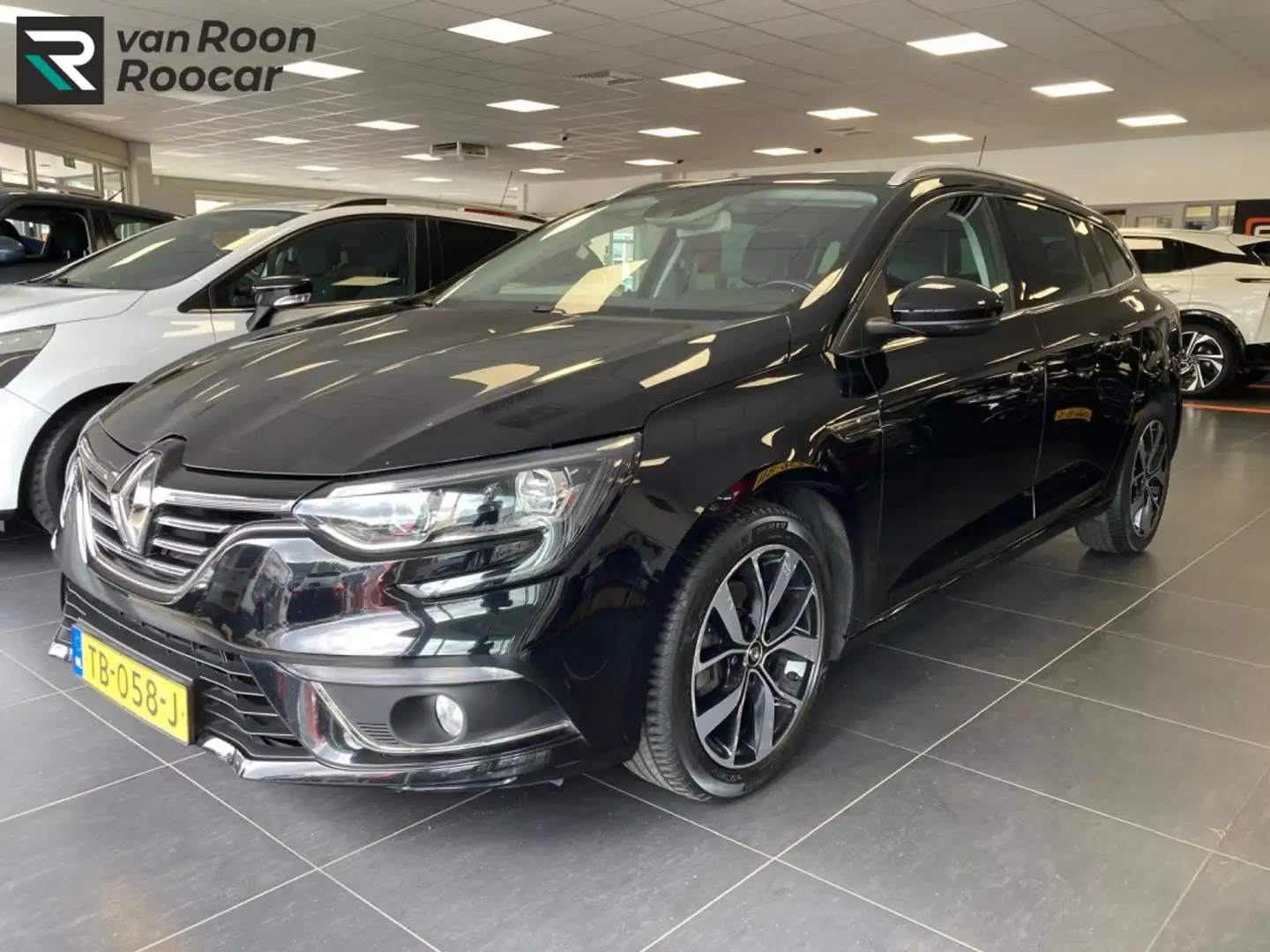 Renault Megane Estate 1.2 TCe Bose Zwart - 1