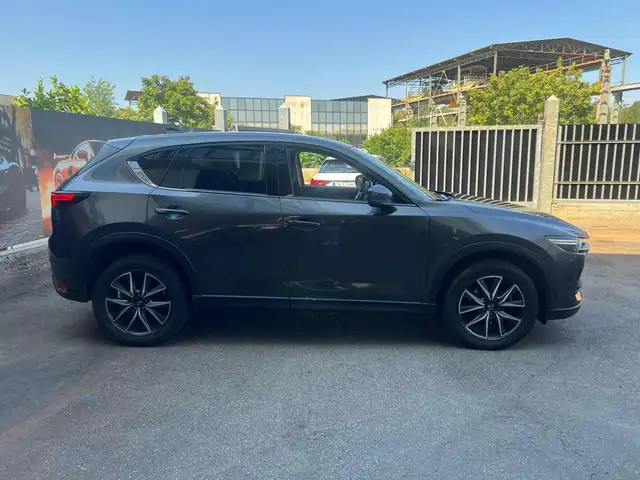 Mazda CX-5 view 4