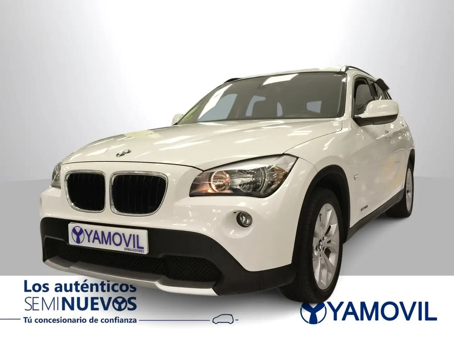 BMW X1 xDrive 18d Blanc - 1
