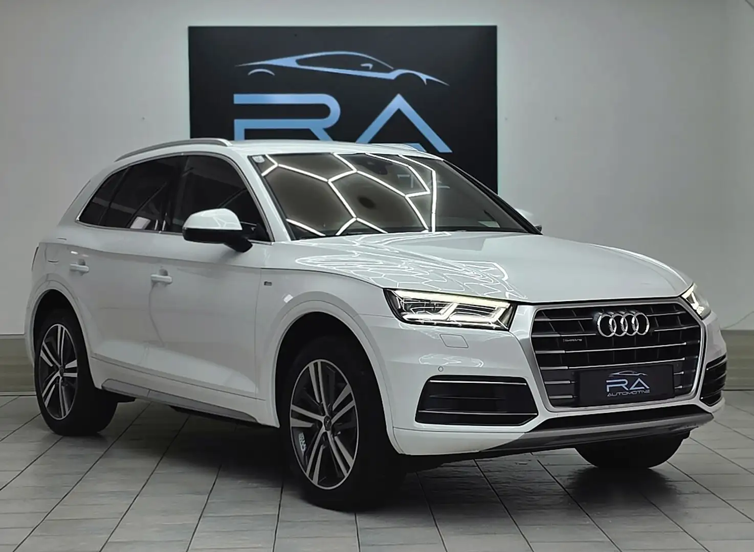 Audi Q5 2,0 TDI quattro sport S-tronic *S-Line*MATRIX L... Weiß - 1