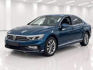 Passat 2.0 TDi R-line DSG Led*Camera*Acc*