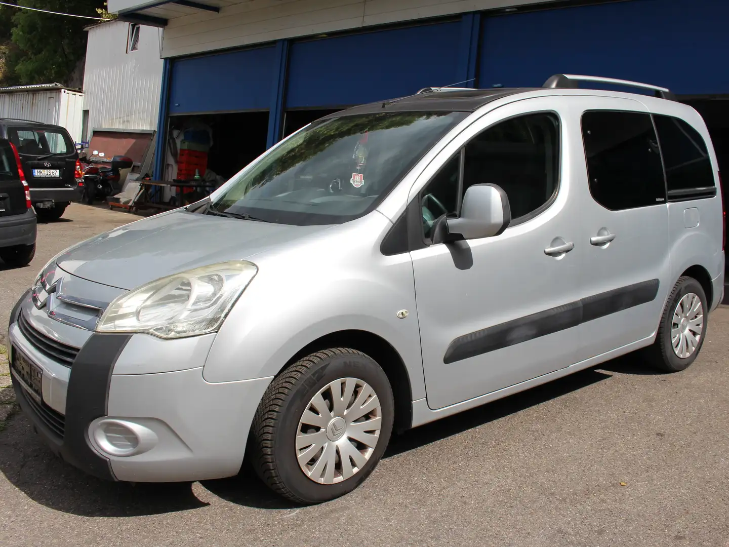 Citroen Berlingo Multispace Grau - 2
