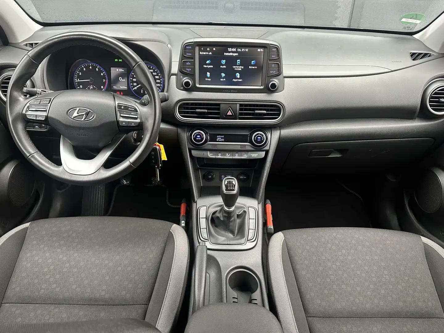 Hyundai KONA 1.0 T-GDI Comfort / Navigatie / Apple carplay&andr Blauw - 2