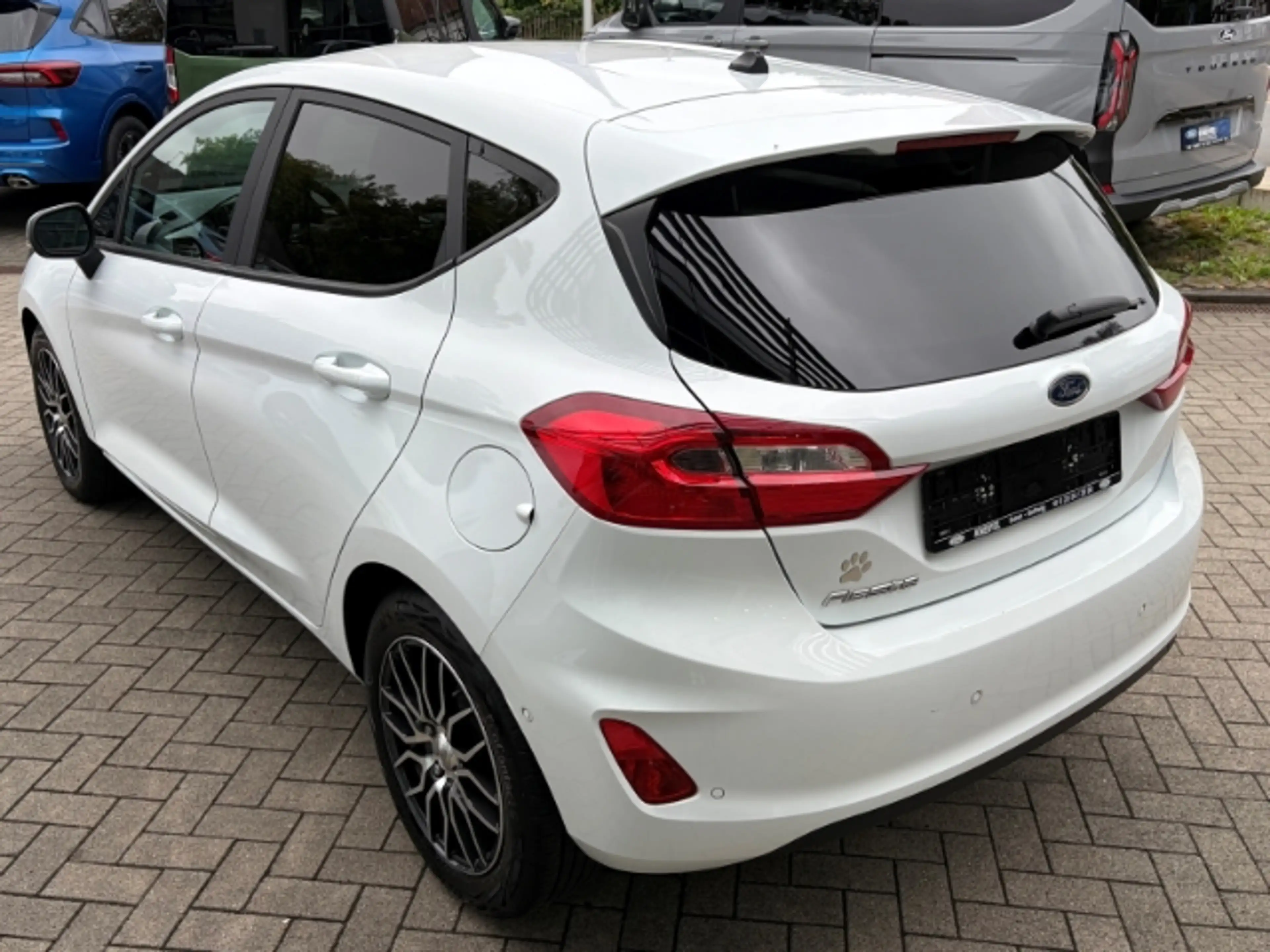 Ford Fiesta Cool & Connect Navi Soundsystem B & O Apple CarPla — photo 7