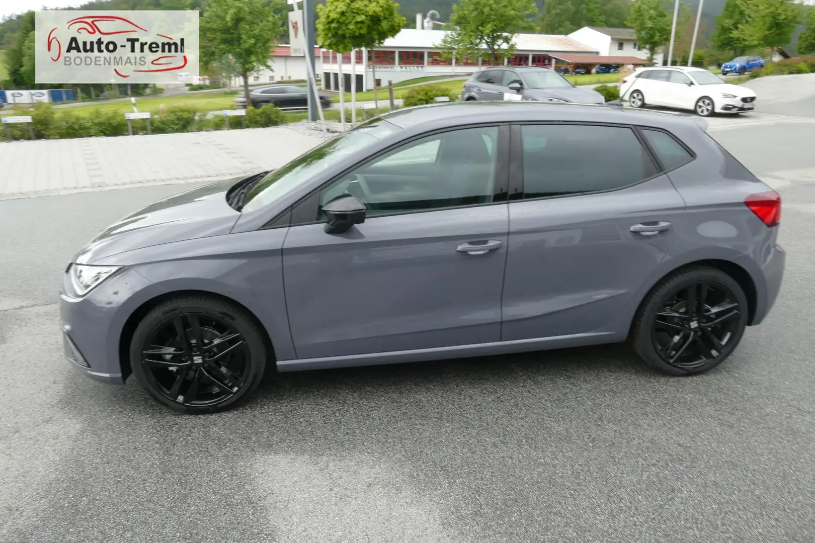 SEAT Ibiza FR 1.5 TSI DSG 150 PS NAVI 18" Alu Schwarz Spor... Grau - 2