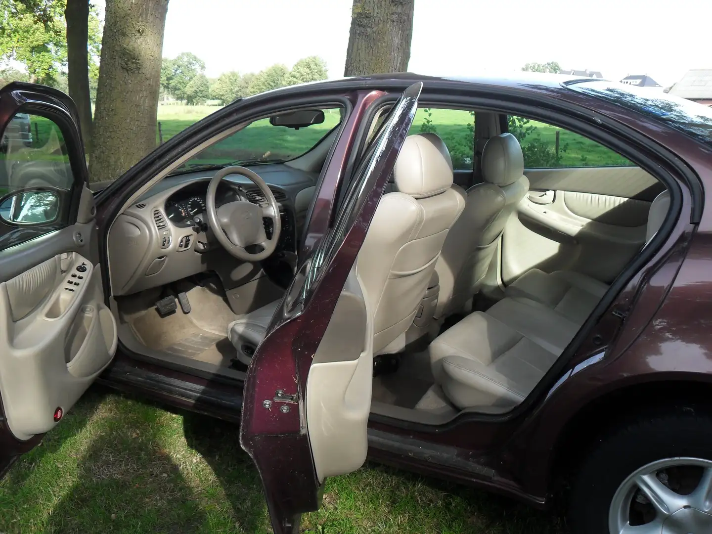 Chevrolet Alero 3.4 V6 Automaat Braun - 2