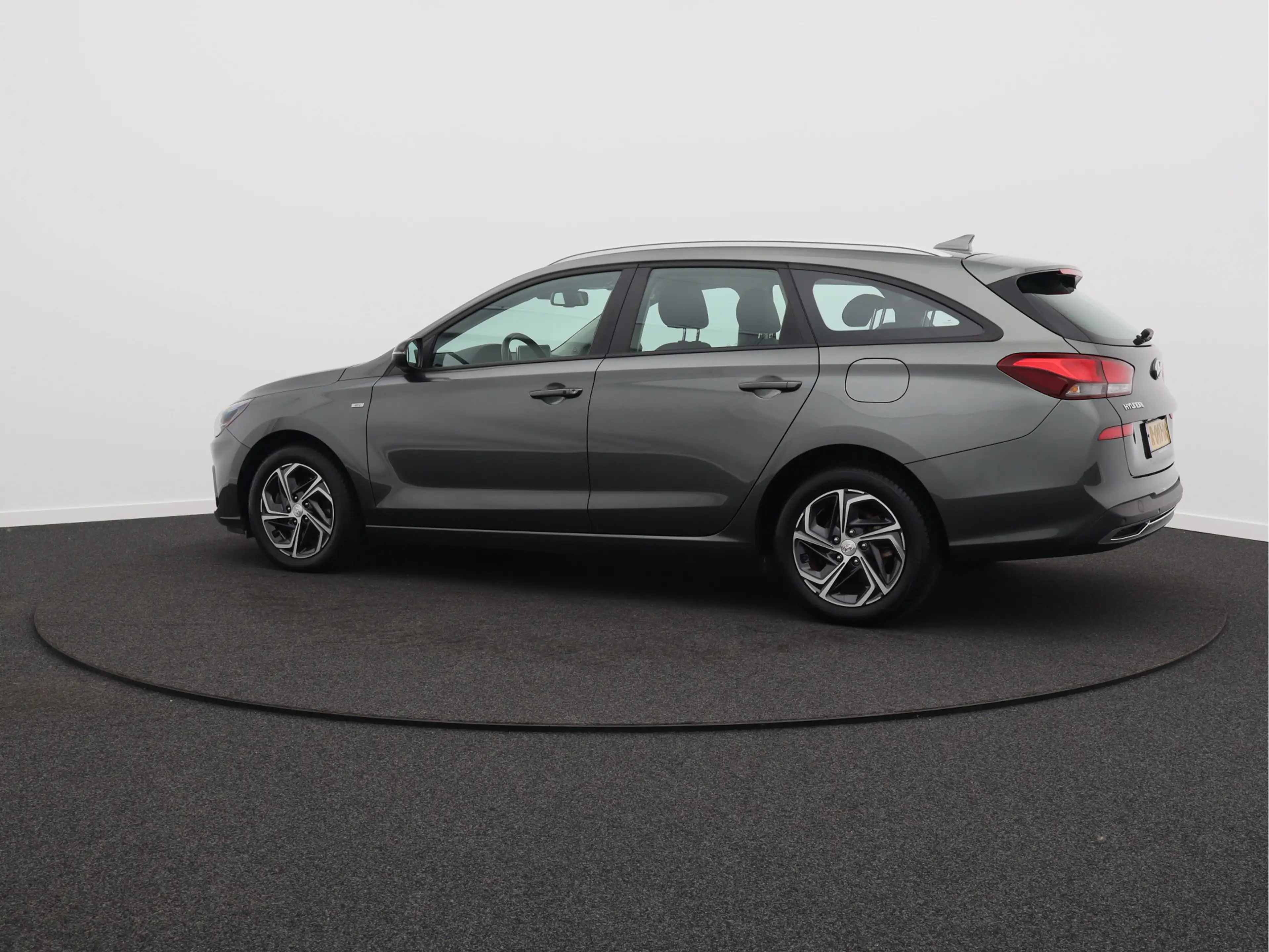 Hyundai i30 Wagon 1.0 T-GDi MHEV Comfort Smart/ lage km/ zeer — photo 13