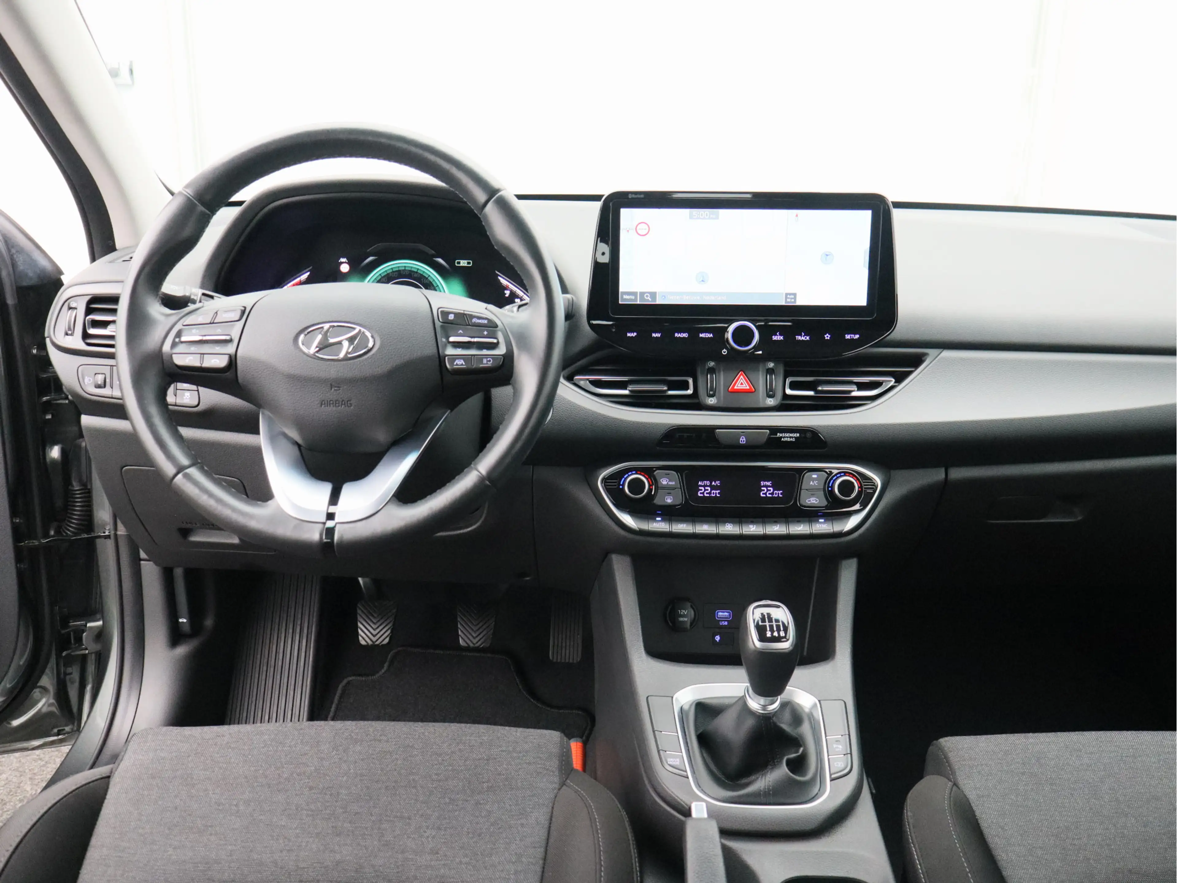 Hyundai i30 Wagon 1.0 T-GDi MHEV Comfort Smart/ lage km/ zeer — photo 2