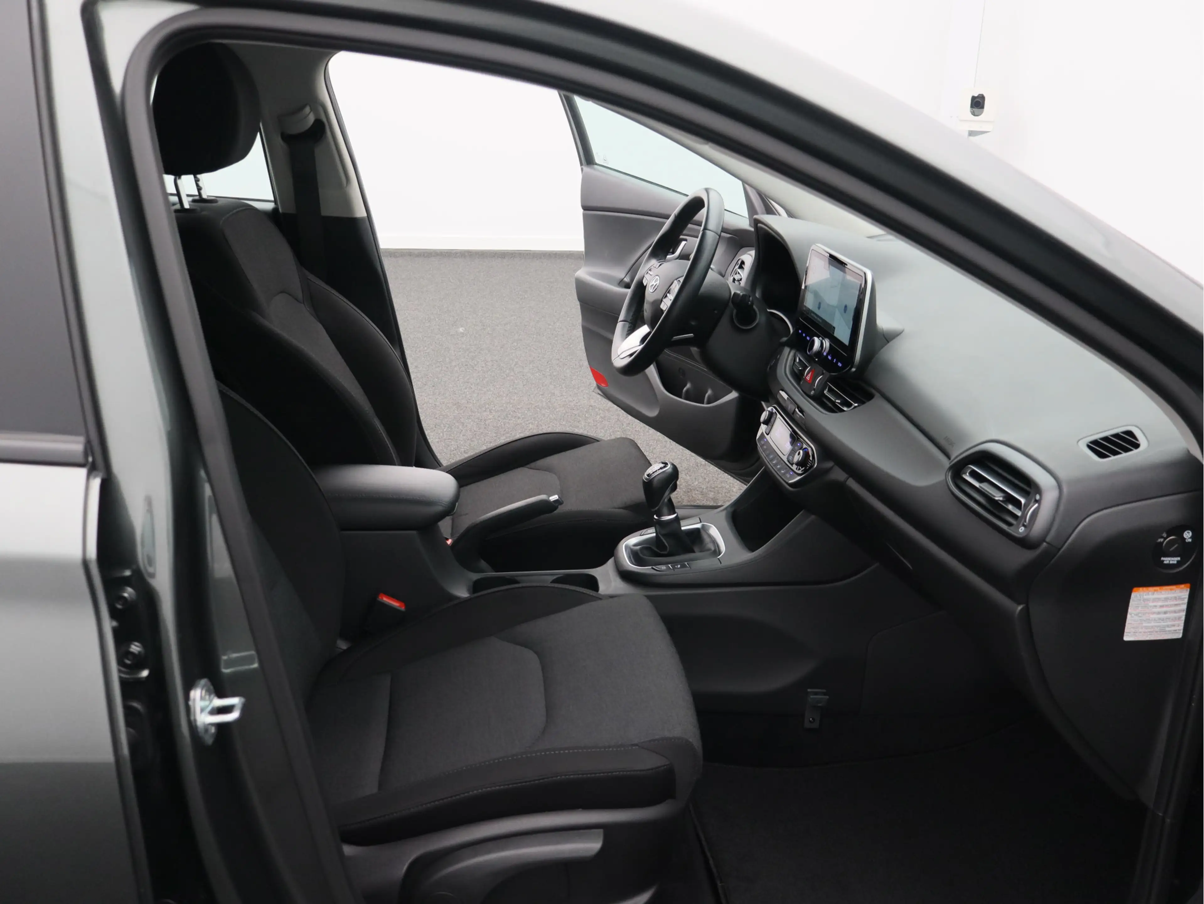 Hyundai i30 Wagon 1.0 T-GDi MHEV Comfort Smart/ lage km/ zeer — photo 21