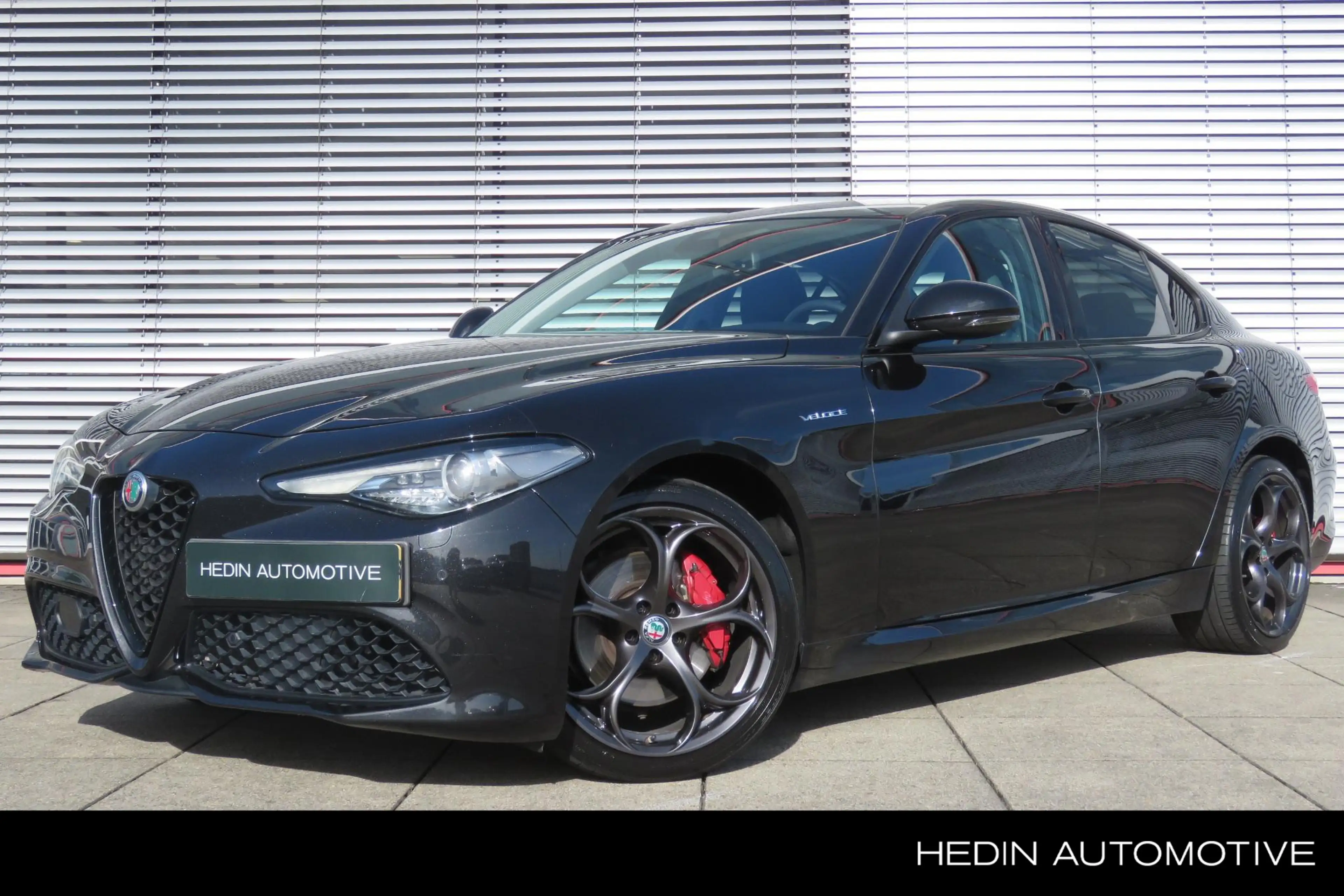 Alfa Romeo Giulia 2.0 T AWD Veloce