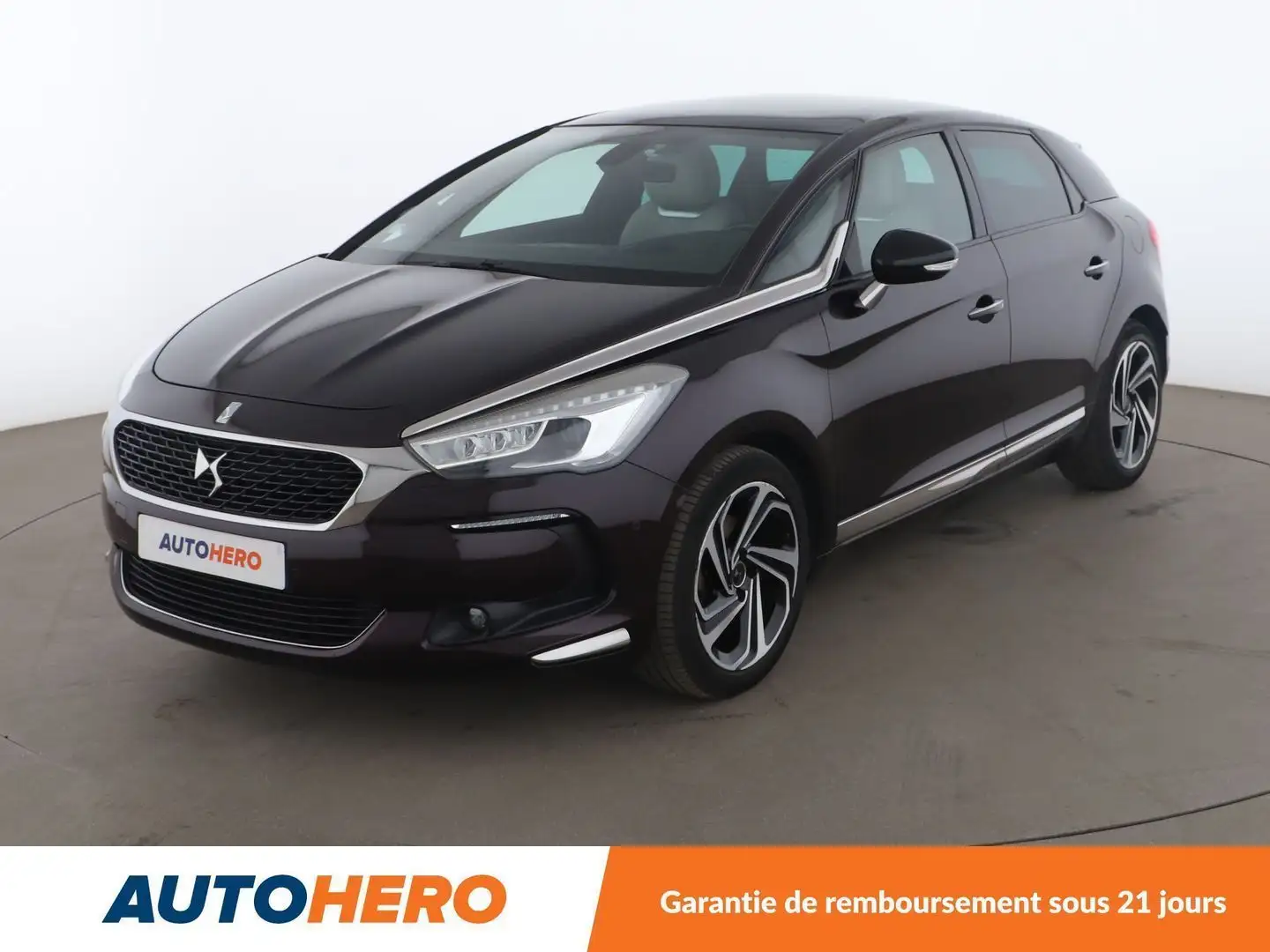 DS Automobiles DS 5 1.6 THP Sport Chic EAT6 Mauve - 1