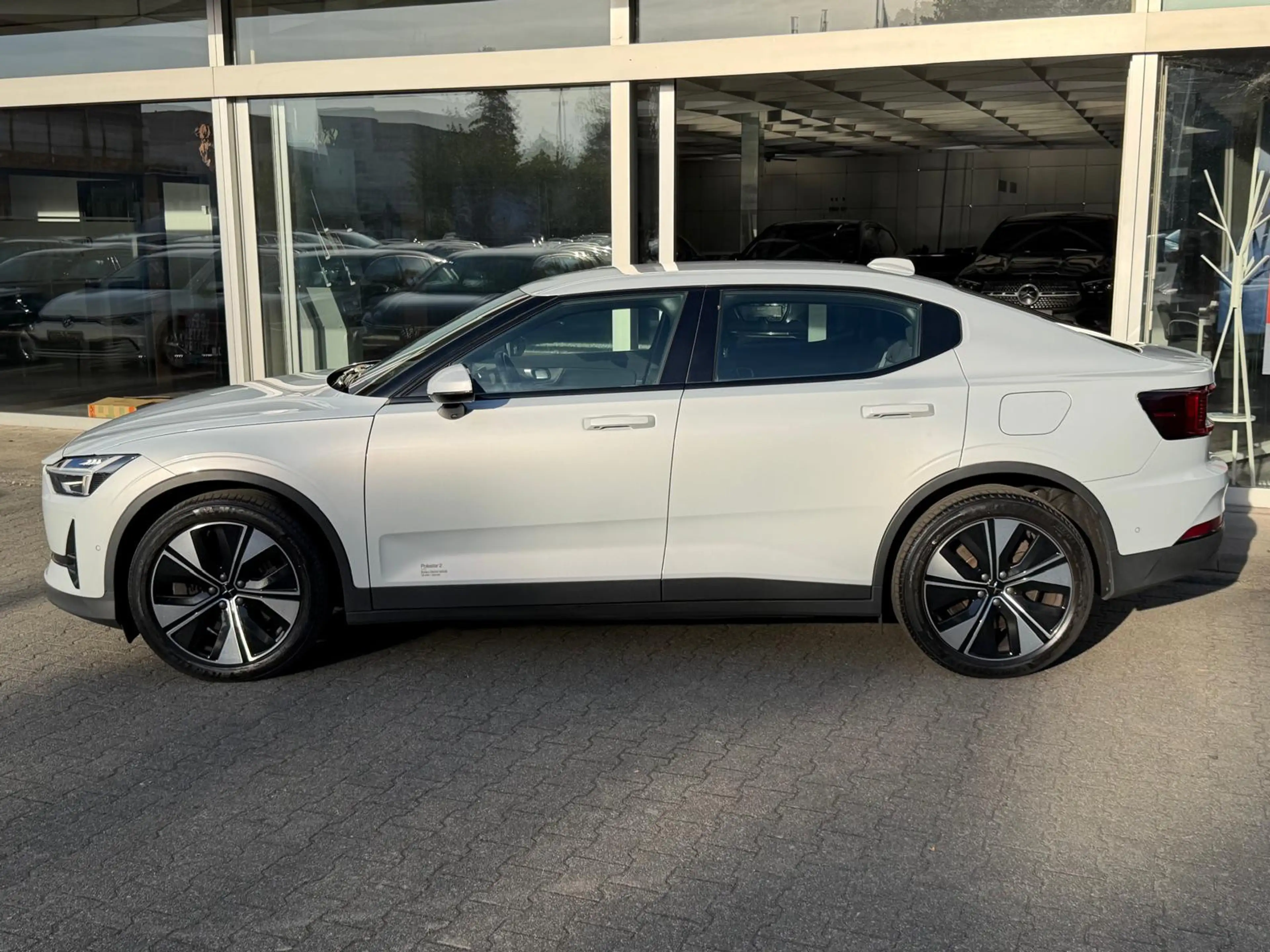 Polestar 2 Long Range Dual >VIRTU+MEMO+LED+SHZ+TEMP+360+ — photo 6
