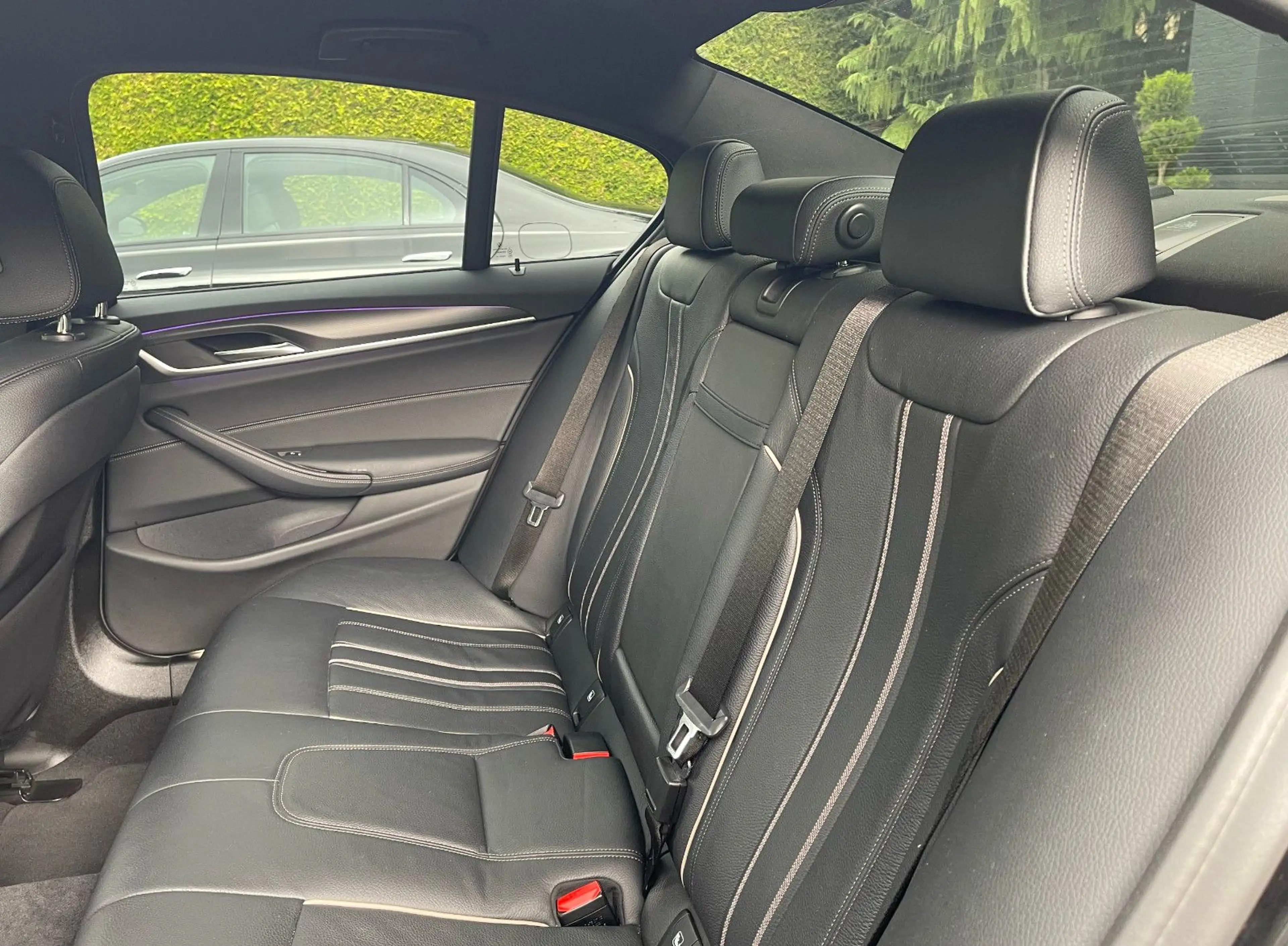 BMW 540 d xDrive M-Sport SHADOW-LINE FACELIFT — photo 12
