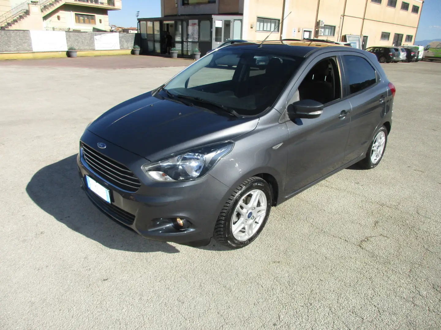 Ford Ka/Ka+ III  2017 5p GPL  1.2 Ultimate 85cv GARANTITA Grigio - 1