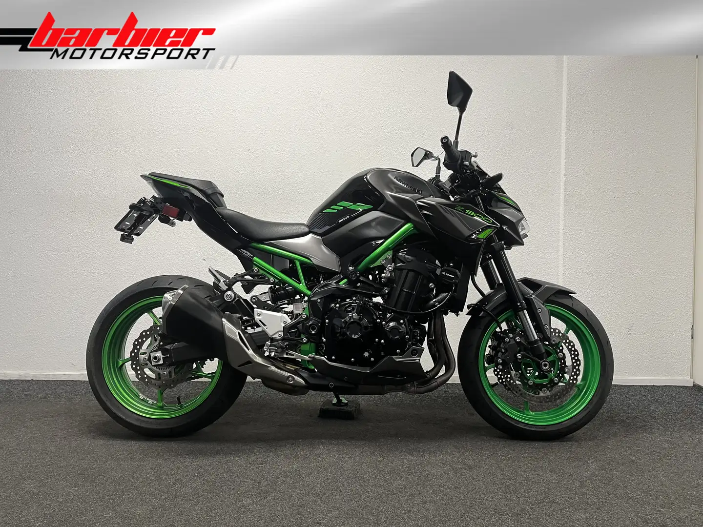 Kawasaki Z 900 Groen - 1