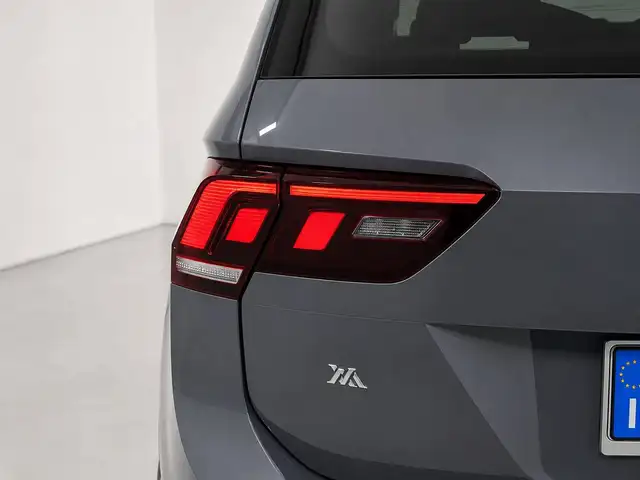 Volkswagen Tiguan view 7