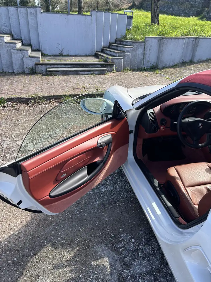 Porsche Boxster 2.7, foto 7