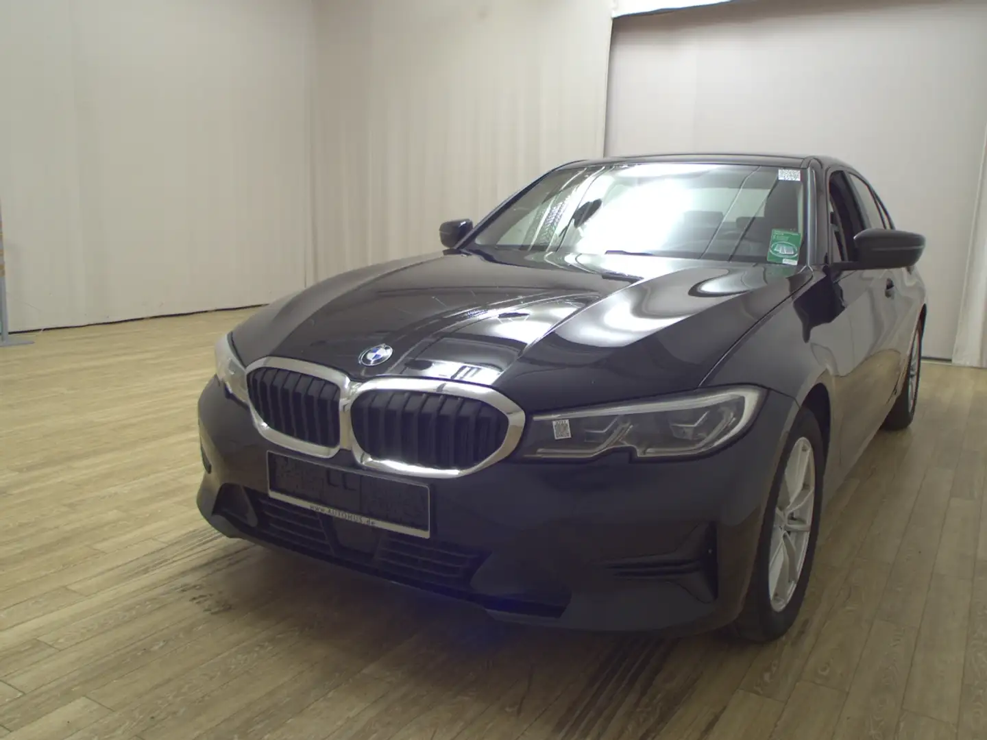 BMW 330 dA Advantage Navi Laser LC Prof. HuD ACC Schwarz - 2