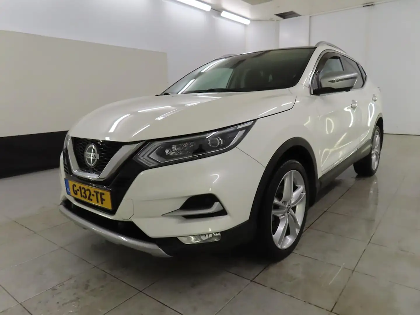 Nissan Qashqai 1.3 DIG-T 140pk N-Motion Blanc - 1