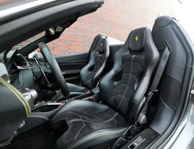 Ferrari 488 view 26