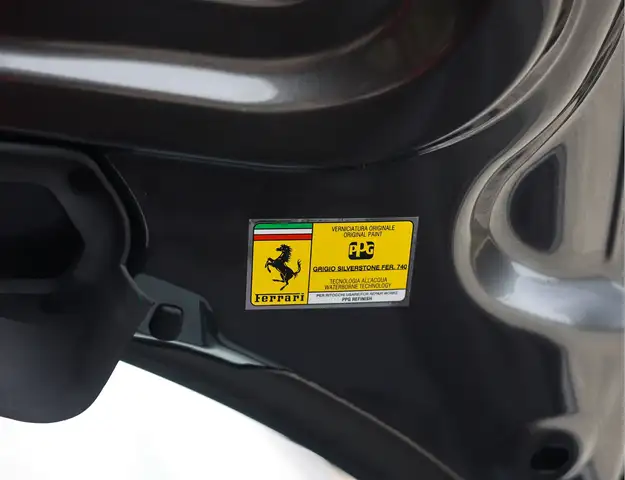 Ferrari 488 view 24