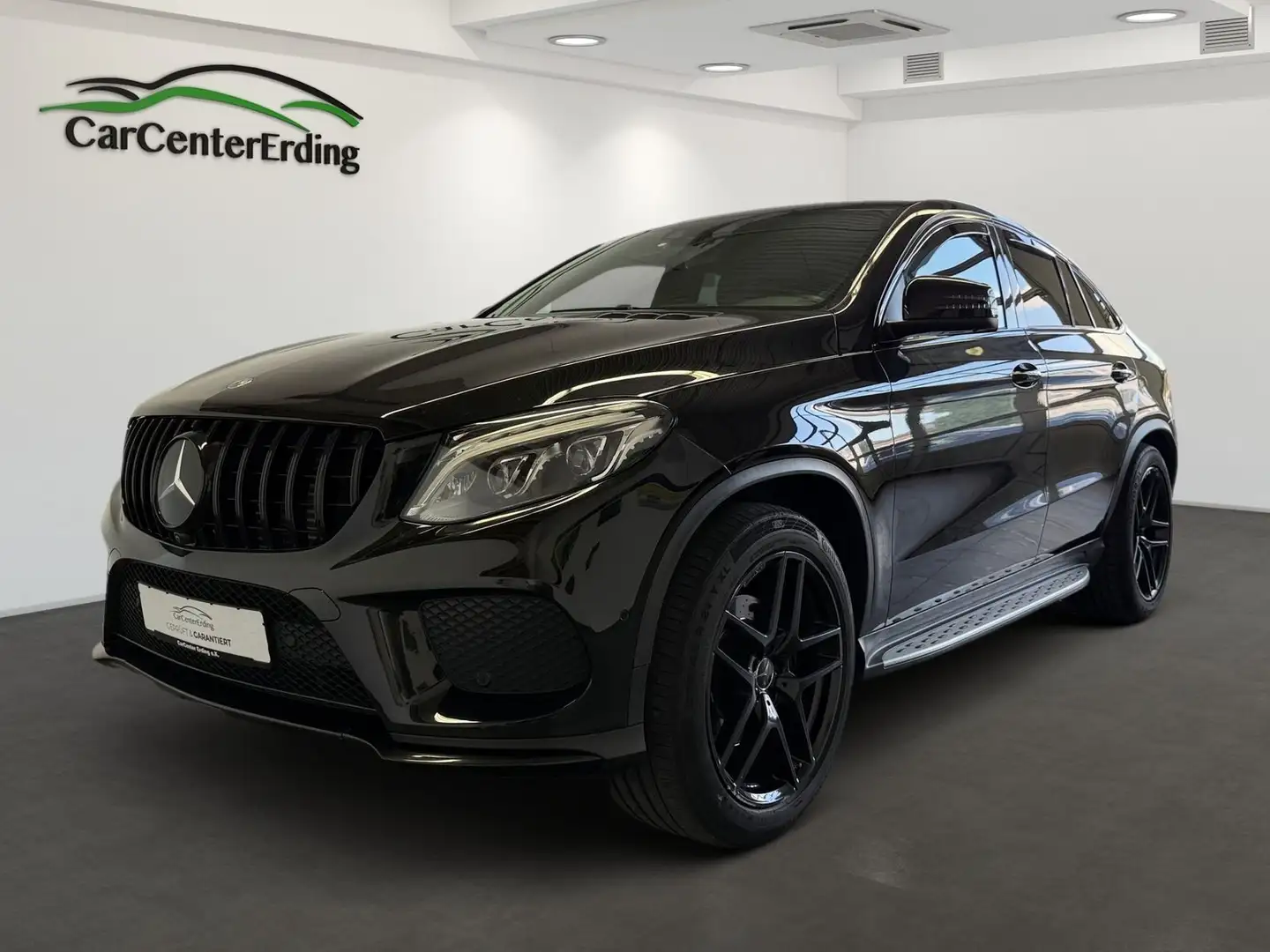 Mercedes-Benz GLE 350 GLE350d4Matic AMG*LED*ACC*Navi*Pano*AHK*H&K*360 Black - 1