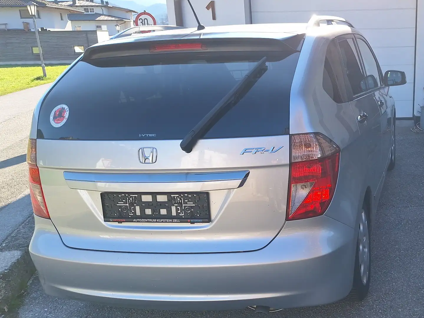 Honda FR-V FR-V+1,8+i-VTEC+Comfort+Comfort - 2