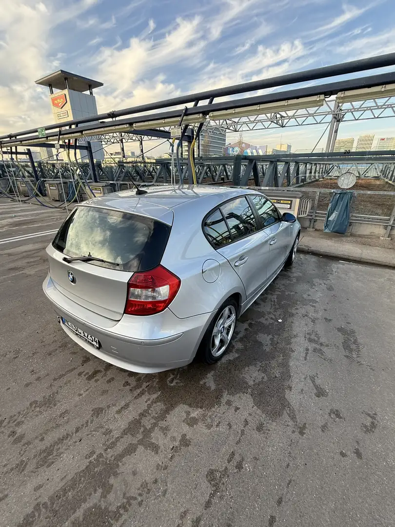 BMW 118 118i Gri - 1
