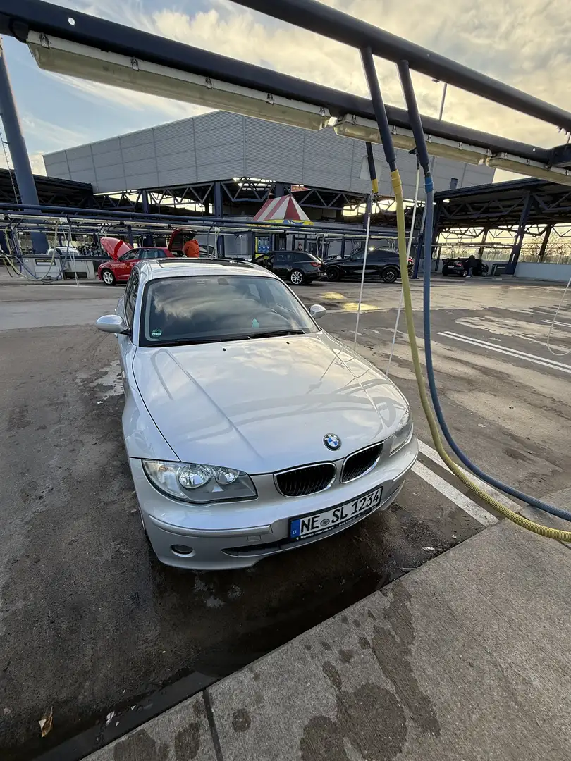 BMW 118 118i Gri - 2