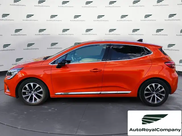 Renault Clio view 9
