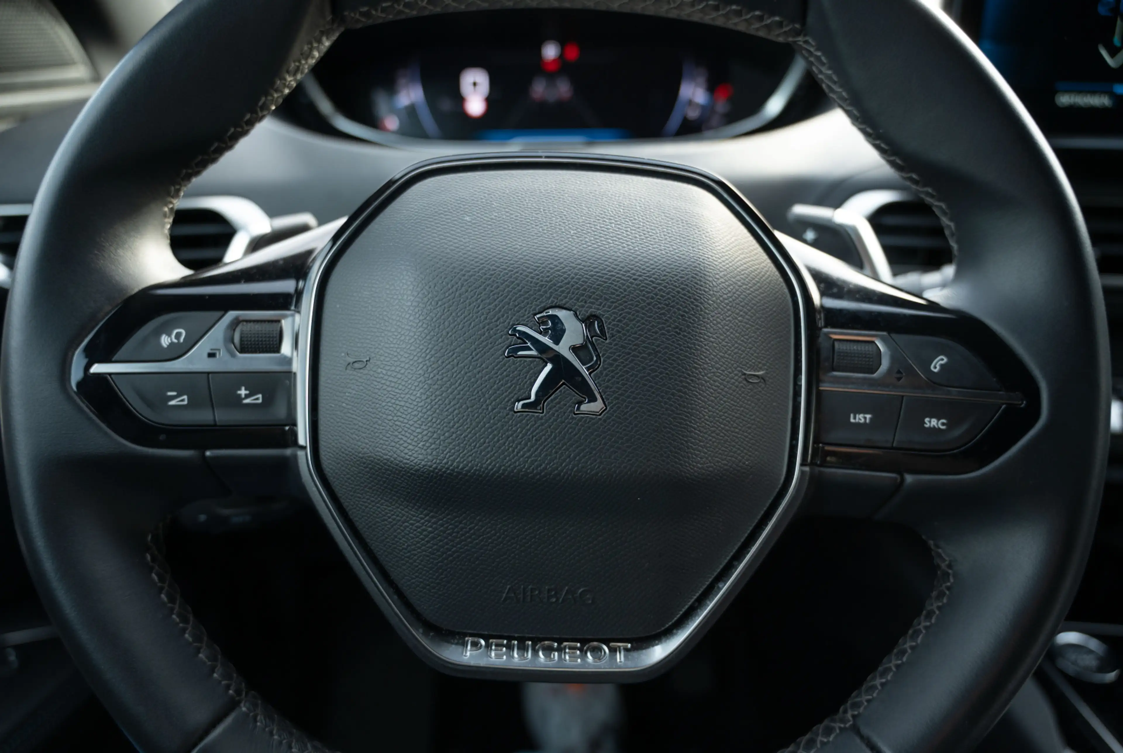 Peugeot 3008 Allure Pack 1.2 PureTech 130 EAT8 *NAVI*GRIP-CONTROL* *INVENTUR-SALE* — photo 13