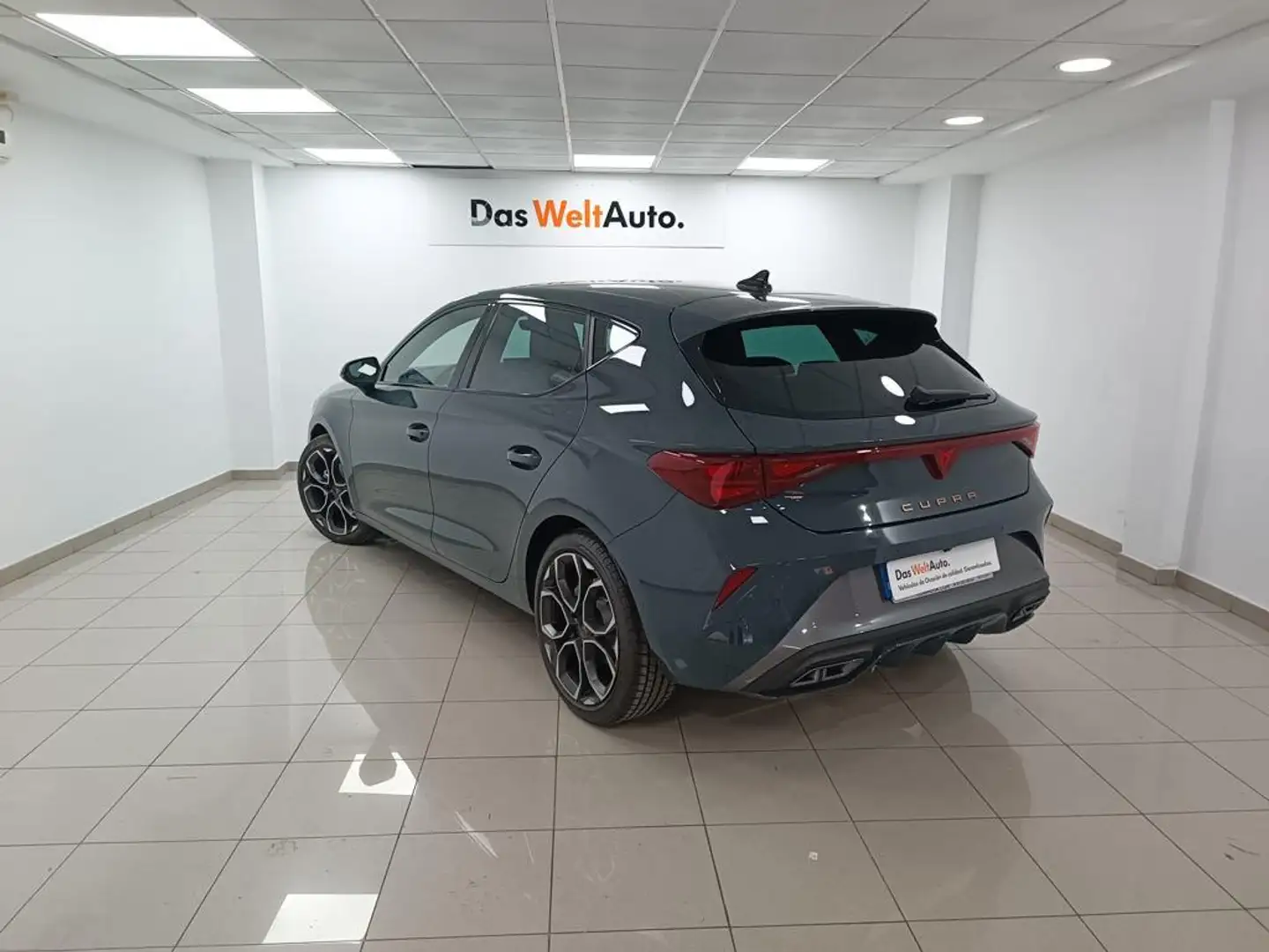 CUPRA Leon 1.5 eTSI 110 DSG Azul - 2