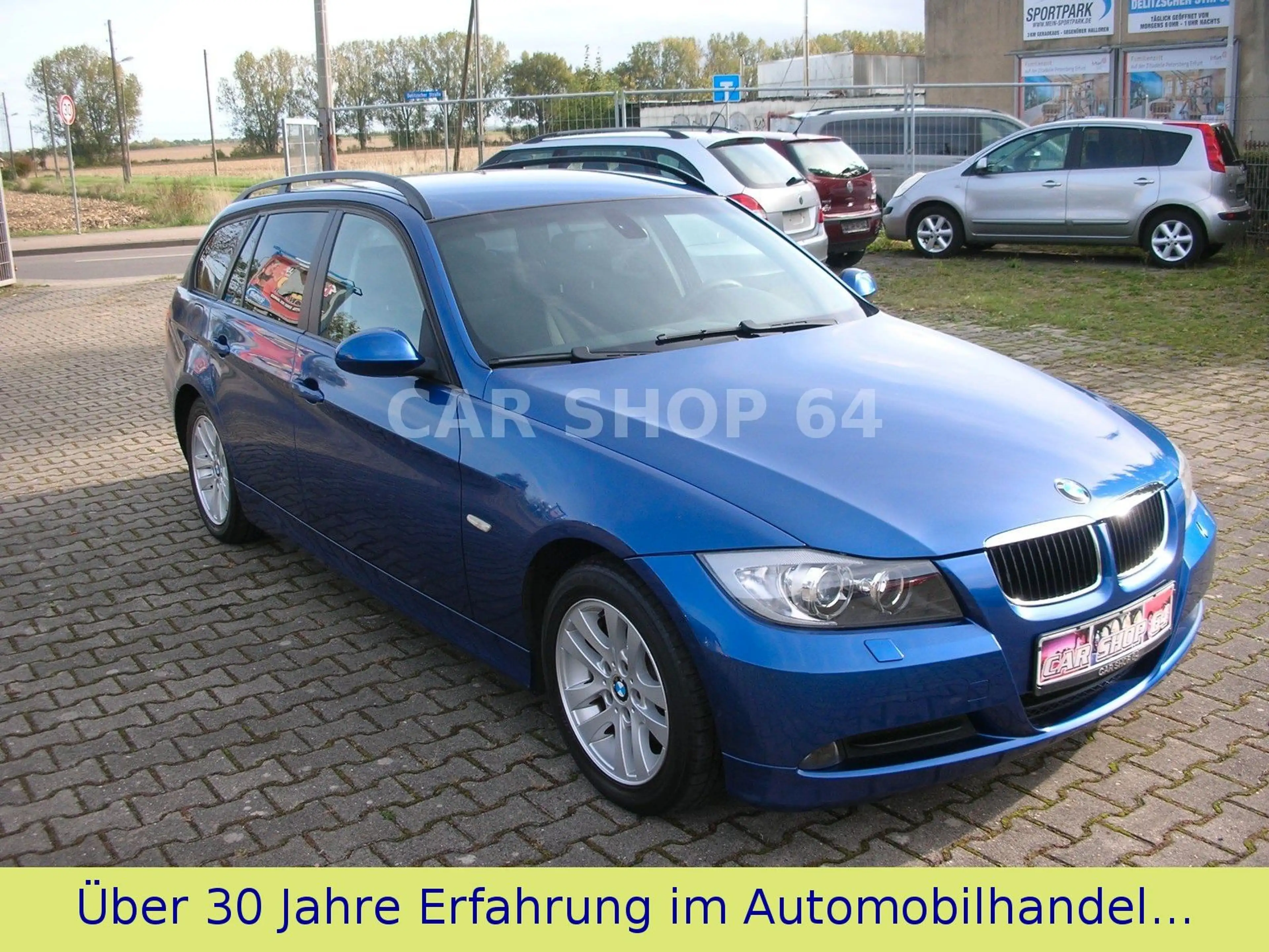 BMW 318 i Touring -XENON/SHZ/PDC/KLIMAAUT/SCHECKHEFT! — photo 3