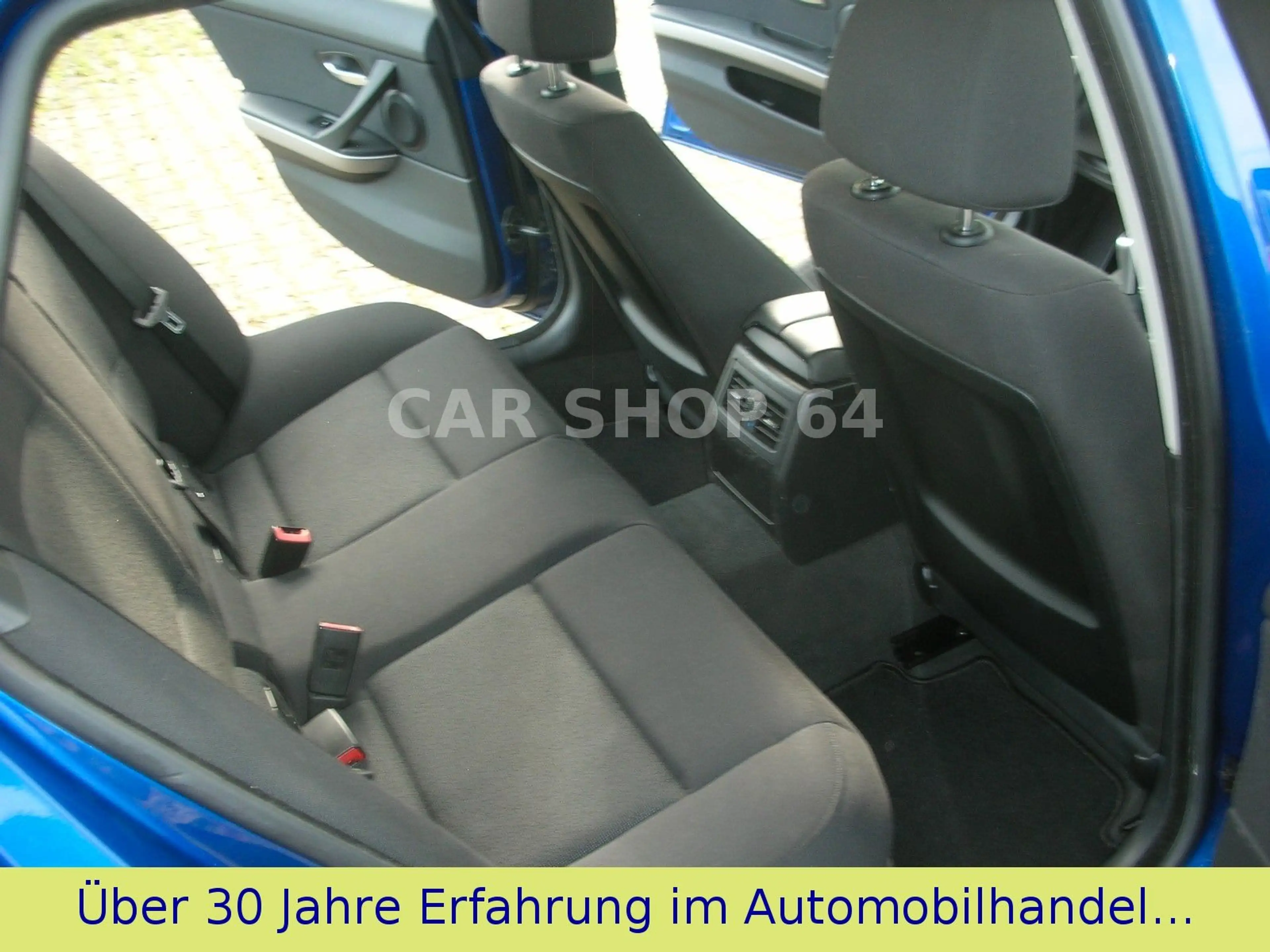 BMW 318 i Touring -XENON/SHZ/PDC/KLIMAAUT/SCHECKHEFT! — photo 13