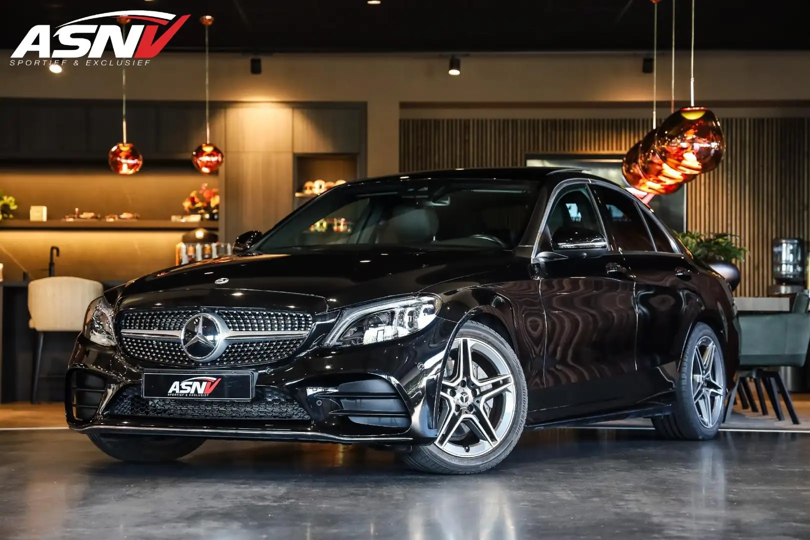 Mercedes-Benz C 200 Business Solution AMG, 197 PK, Pano/Dak, AMG/In/Ex Zwart - 1