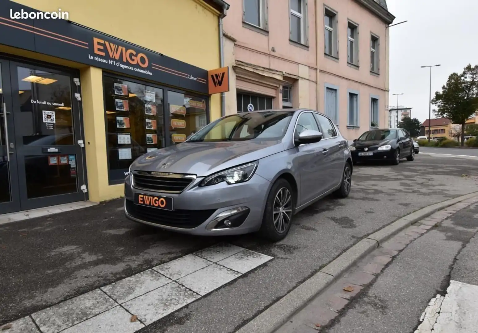 Peugeot 308 GENERATION-II 1.2 130 ch ALLURE COURROIE OK GARANT Gris - 1