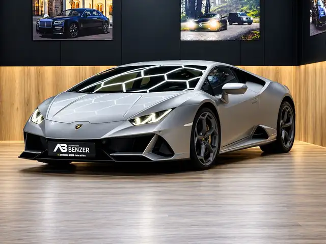 Lamborghini Huracan view 2
