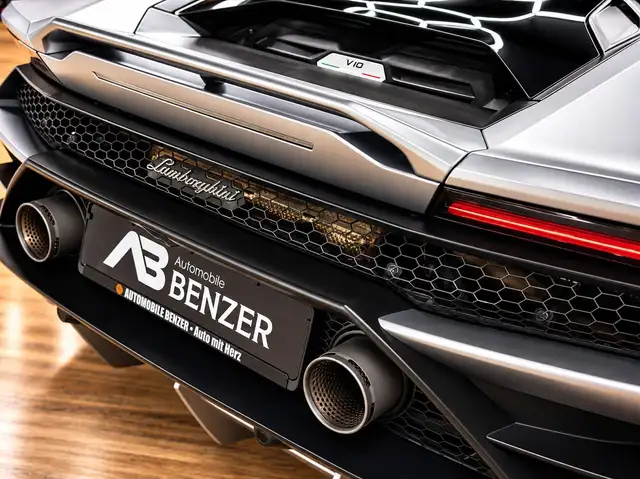Lamborghini Huracan view 15