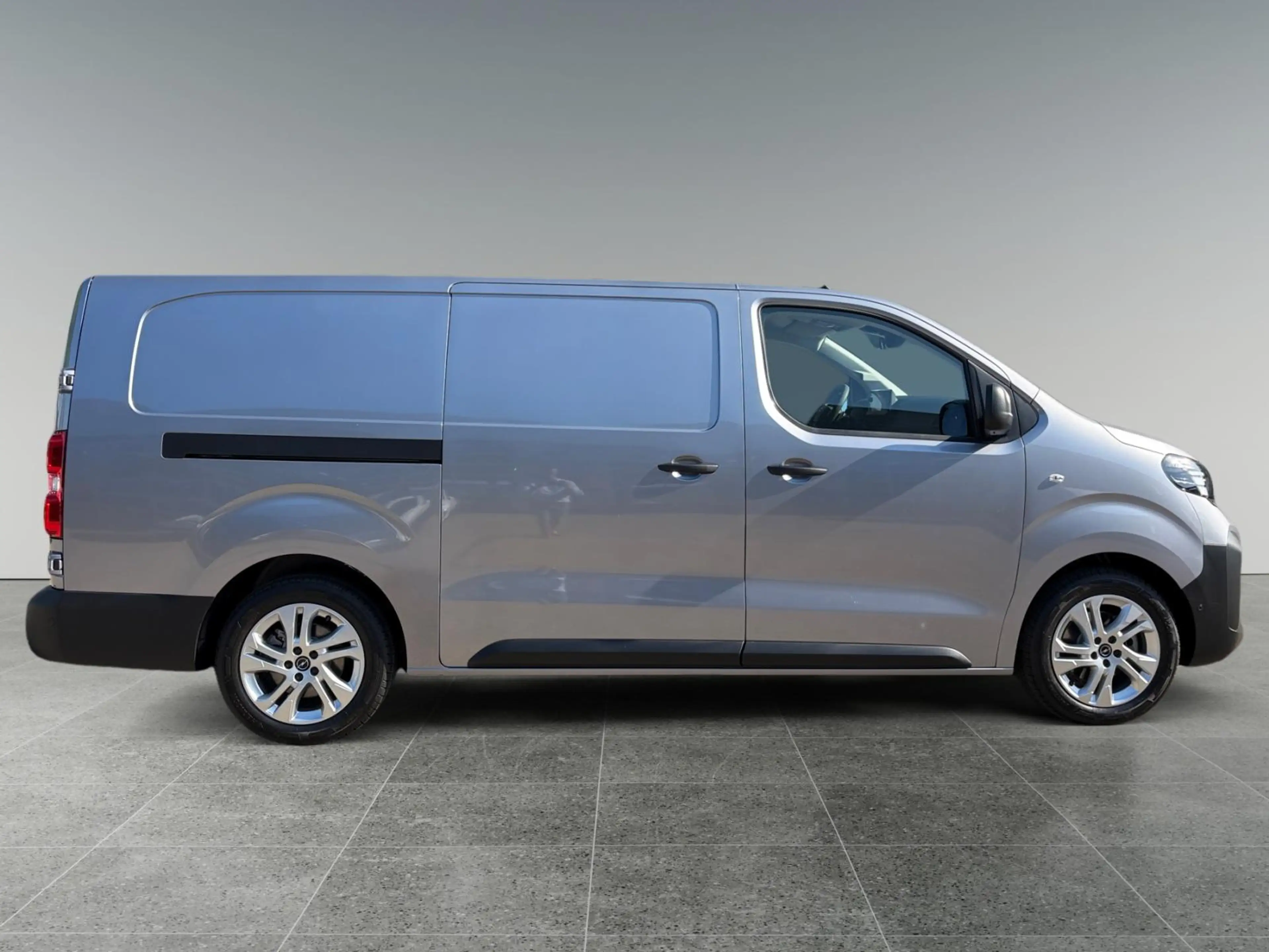 Opel Vivaro-e Electric L3 75 kWh 136pk | Houten afwerking laadru — photo 6