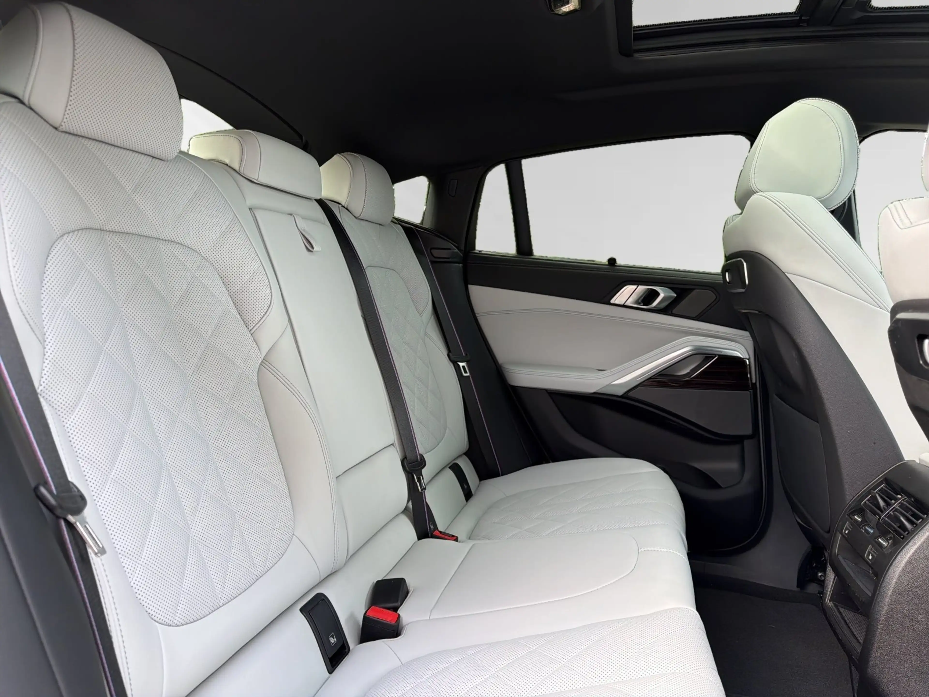 BMW X6 xDrive30d  LR 677,- br.o.Anz.39 Mon. / 10' Km p.A. — photo 13