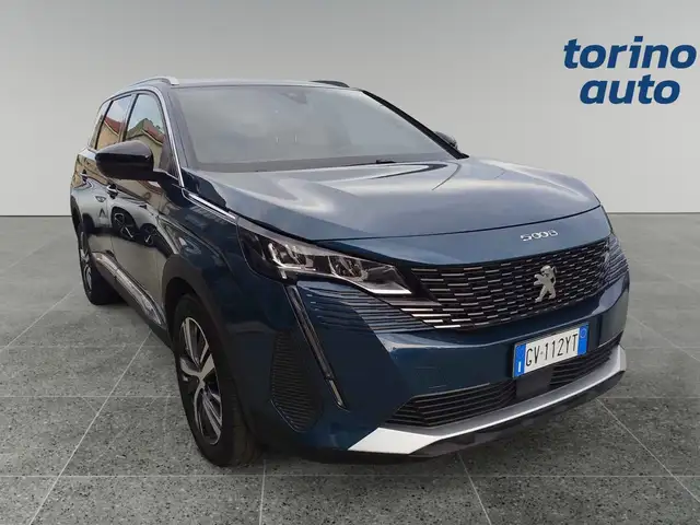 2024 Peugeot 5008 in Blue for sale