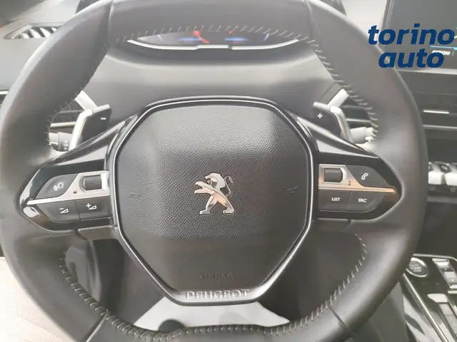 Peugeot 5008 view 15