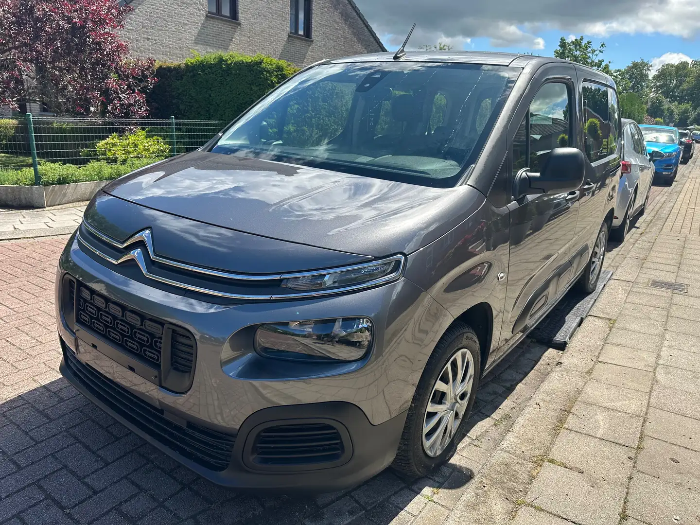 Citroen Berlingo Berlingo 1.2 PureTech M Live S Argent - 1