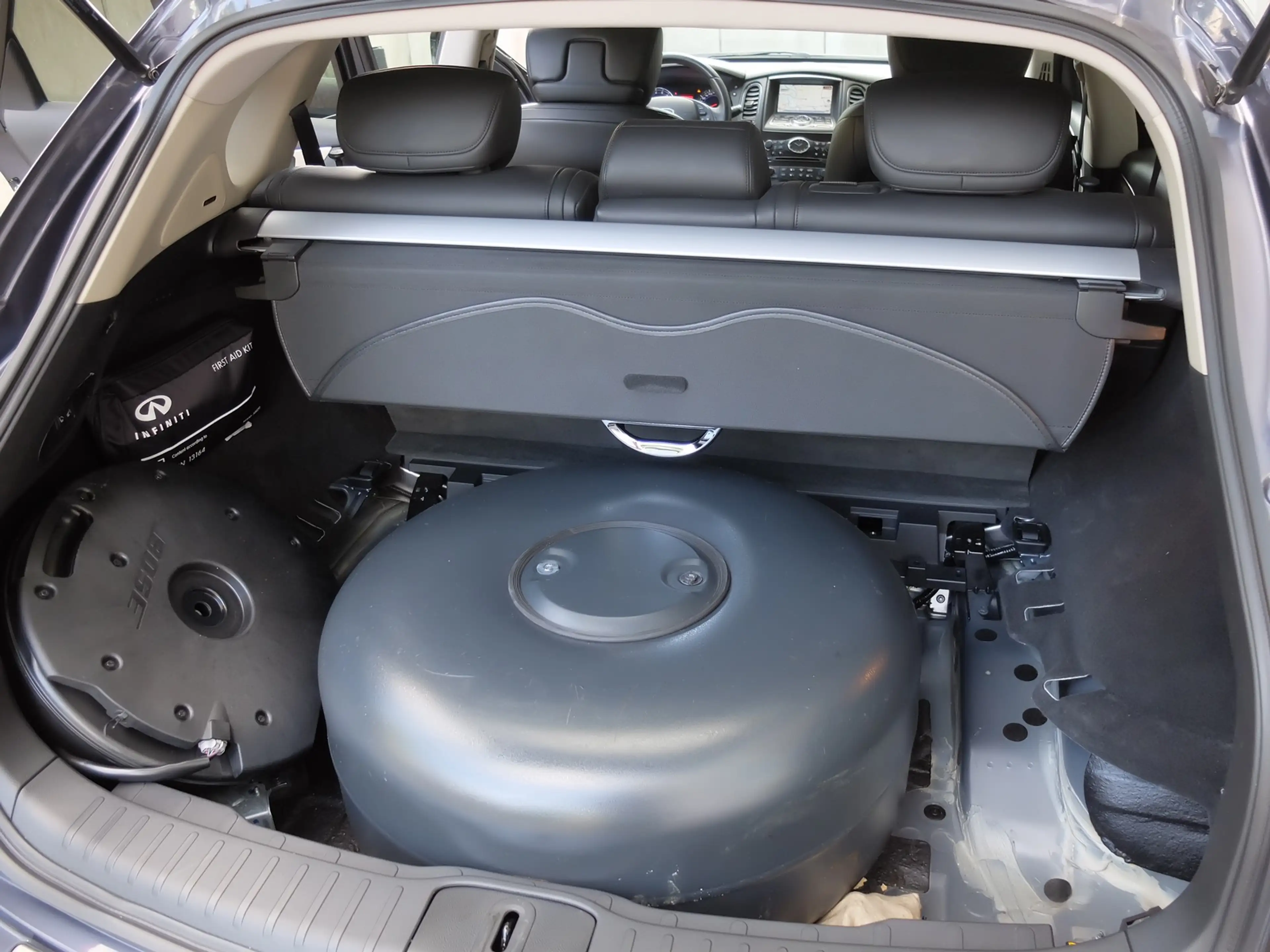 Infiniti 37 aus 1.Hand LPG Gasanlage — photo 10