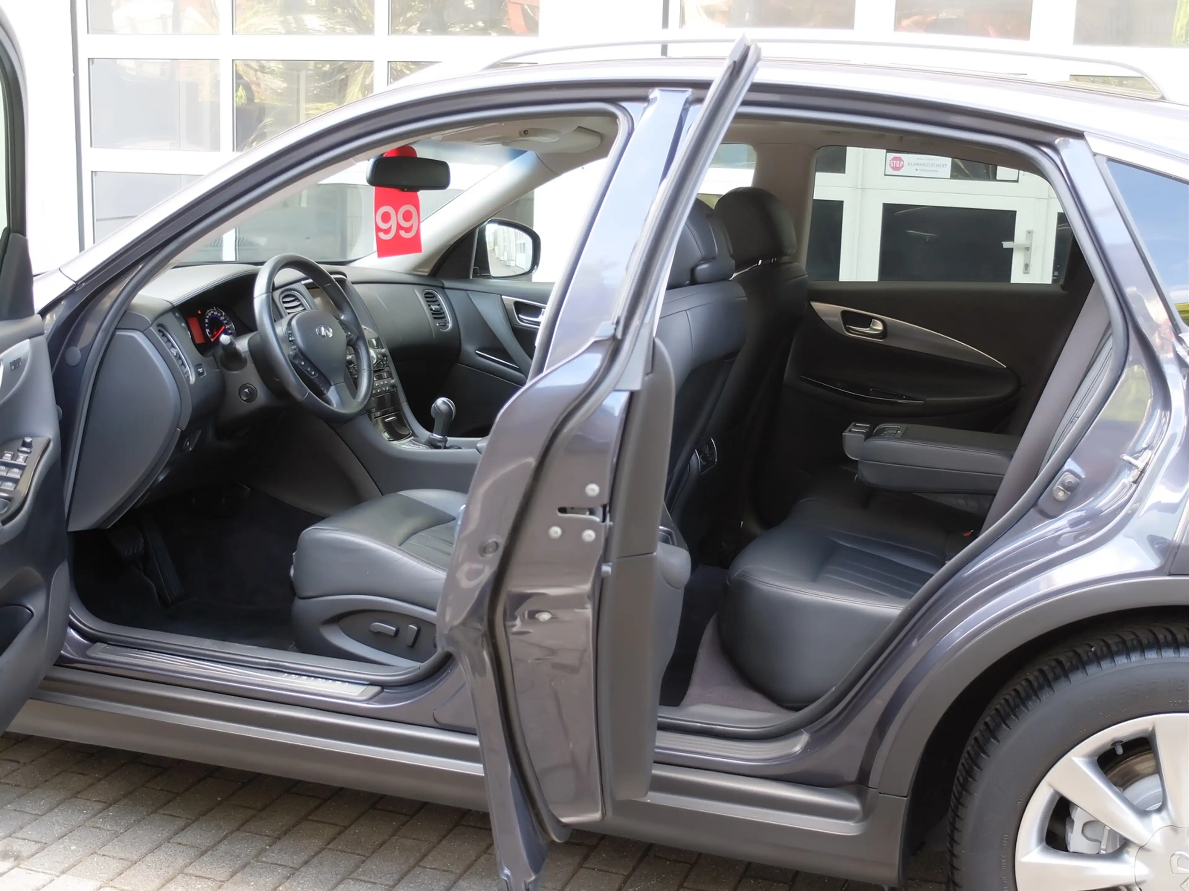 Infiniti 37 aus 1.Hand LPG Gasanlage — photo 15