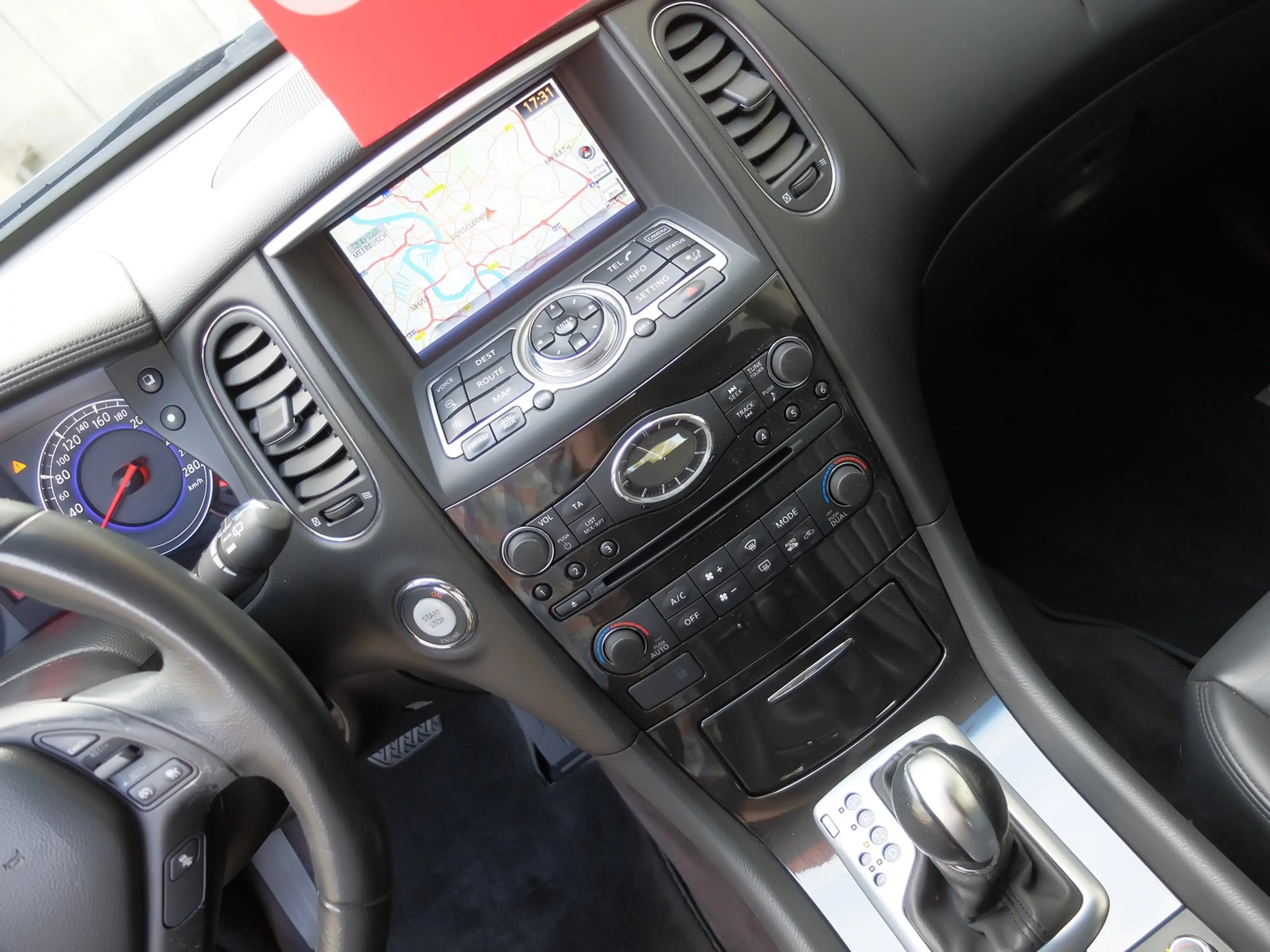 Infiniti 37 aus 1.Hand LPG Gasanlage — photo 12