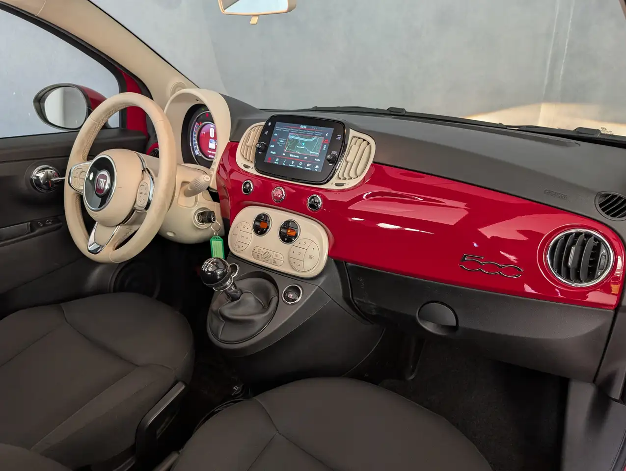 Fiat 500C 1.0 HYBRID 70CV DOLCEVITA 11